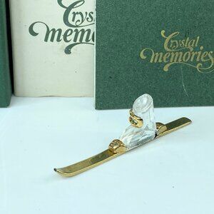 Swarovski Figurine Crystal Memories Ski Gold 174209 S244